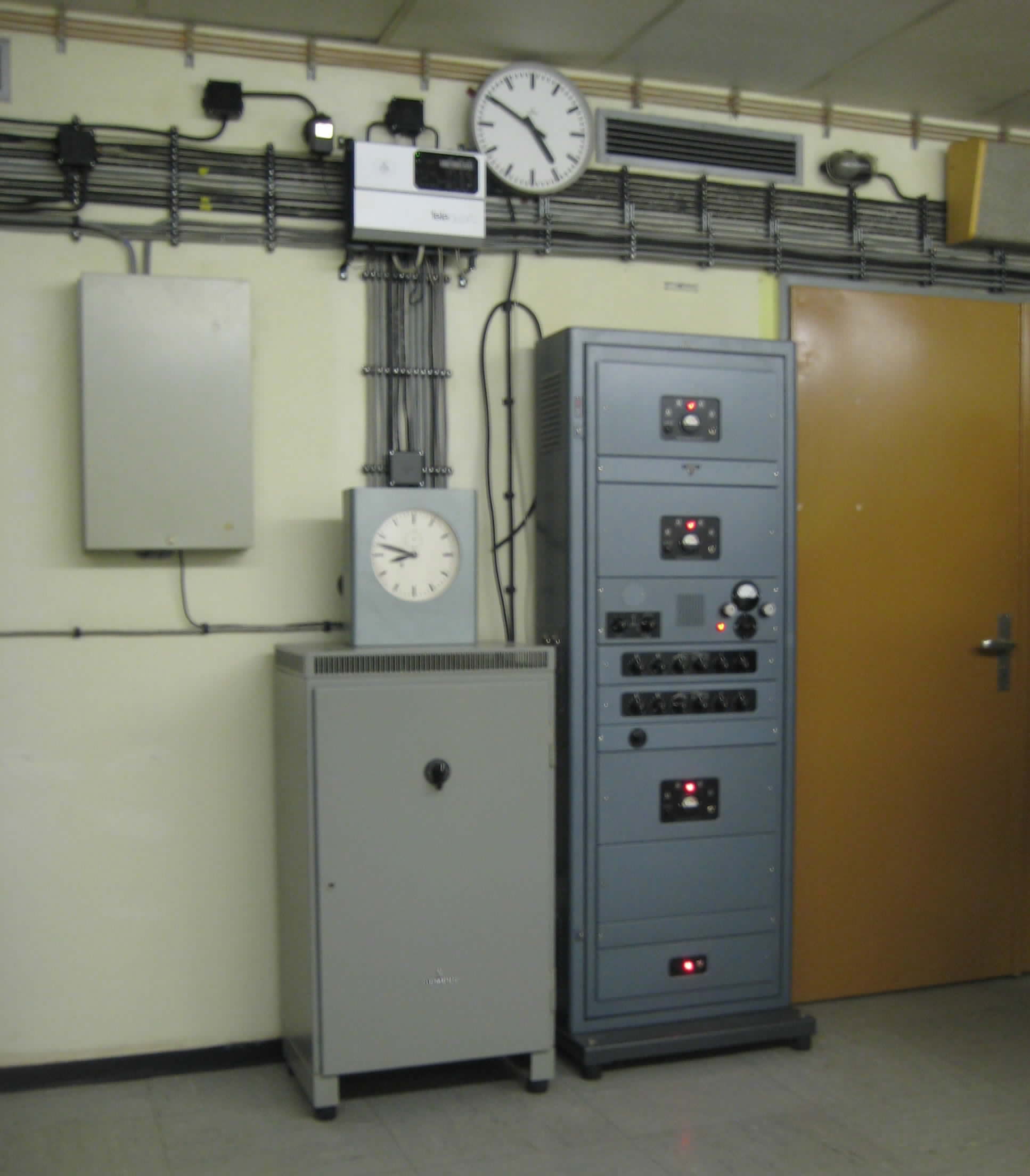 Klangfilm Siemens Eurodyn preamplifer Rack amplifier tube preamp