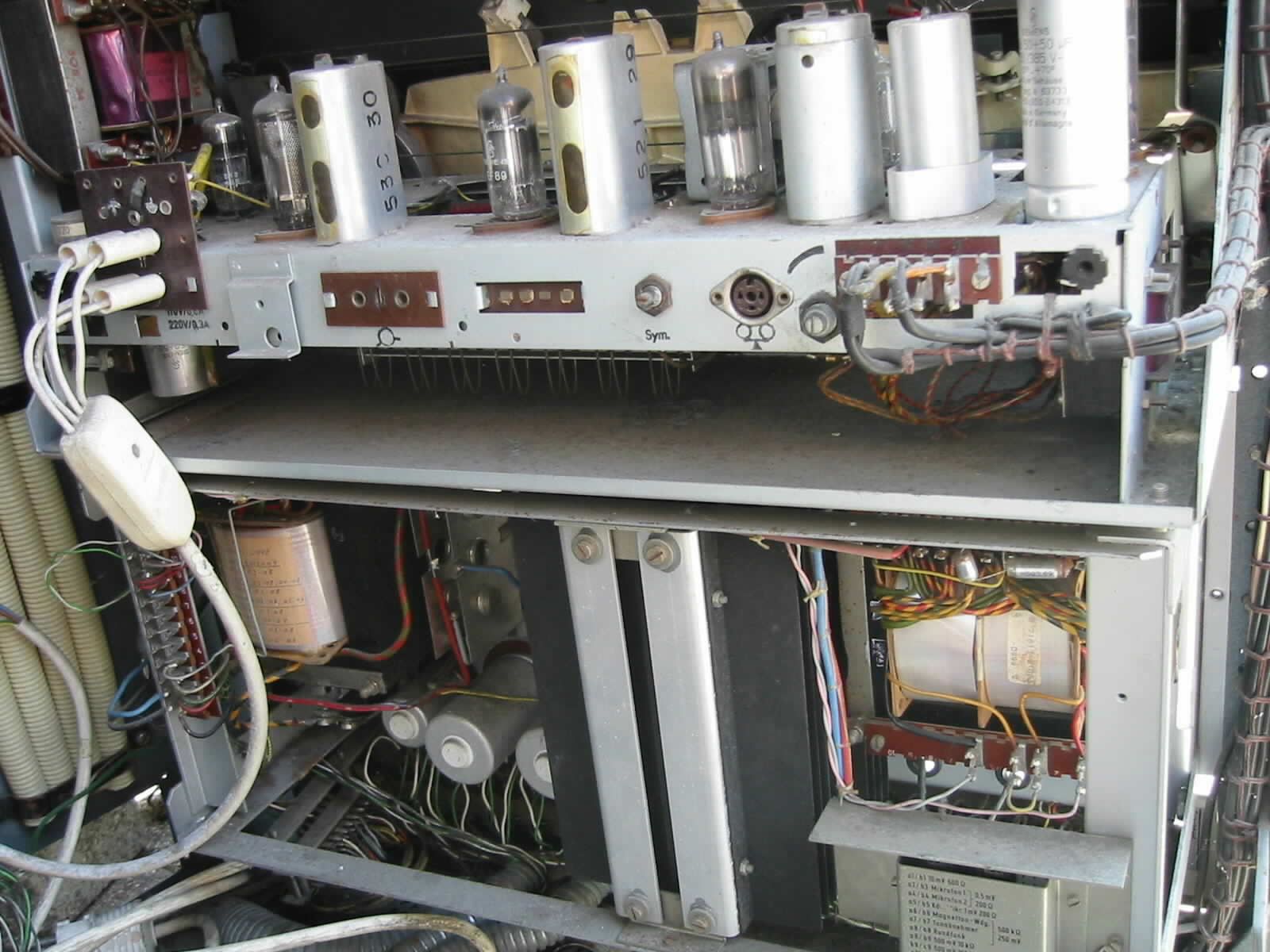 Klangfilm Siemens Eurodyn 6SELA 100V Rack amplifier tube preamp