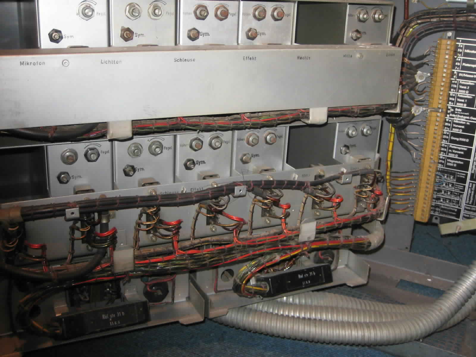 Klangfilm Siemens Eurodyn preamplifer Rack amplifier tube preamp