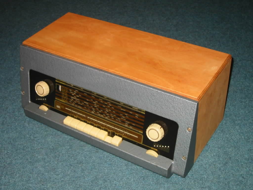 Klangfilm Siemens Eurodyn 6SELA 100V Rack amplifier tube tuner radio receiver