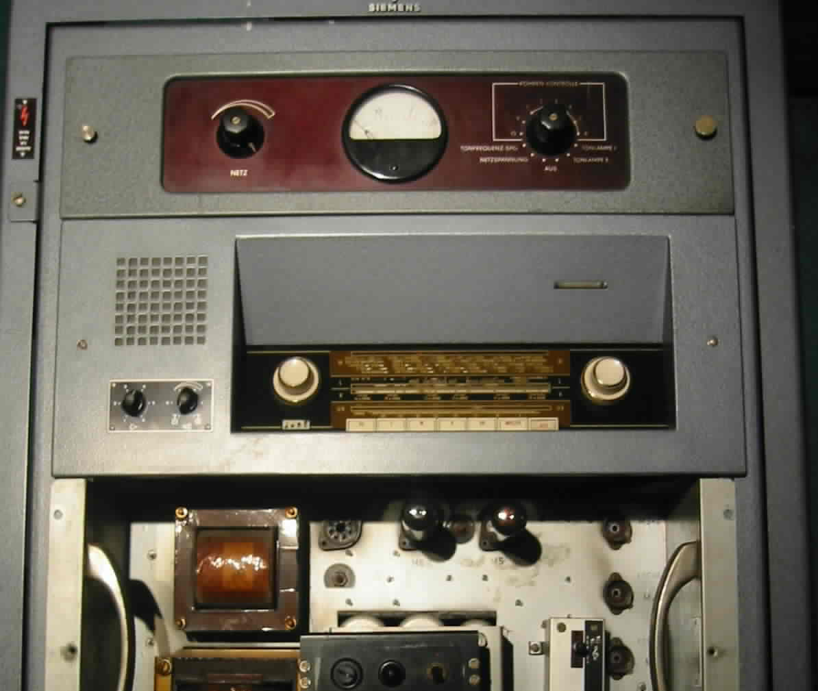 Klangfilm Siemens Eurodyn 6SELA 100V Rack amplifier tube tuner radio receiver