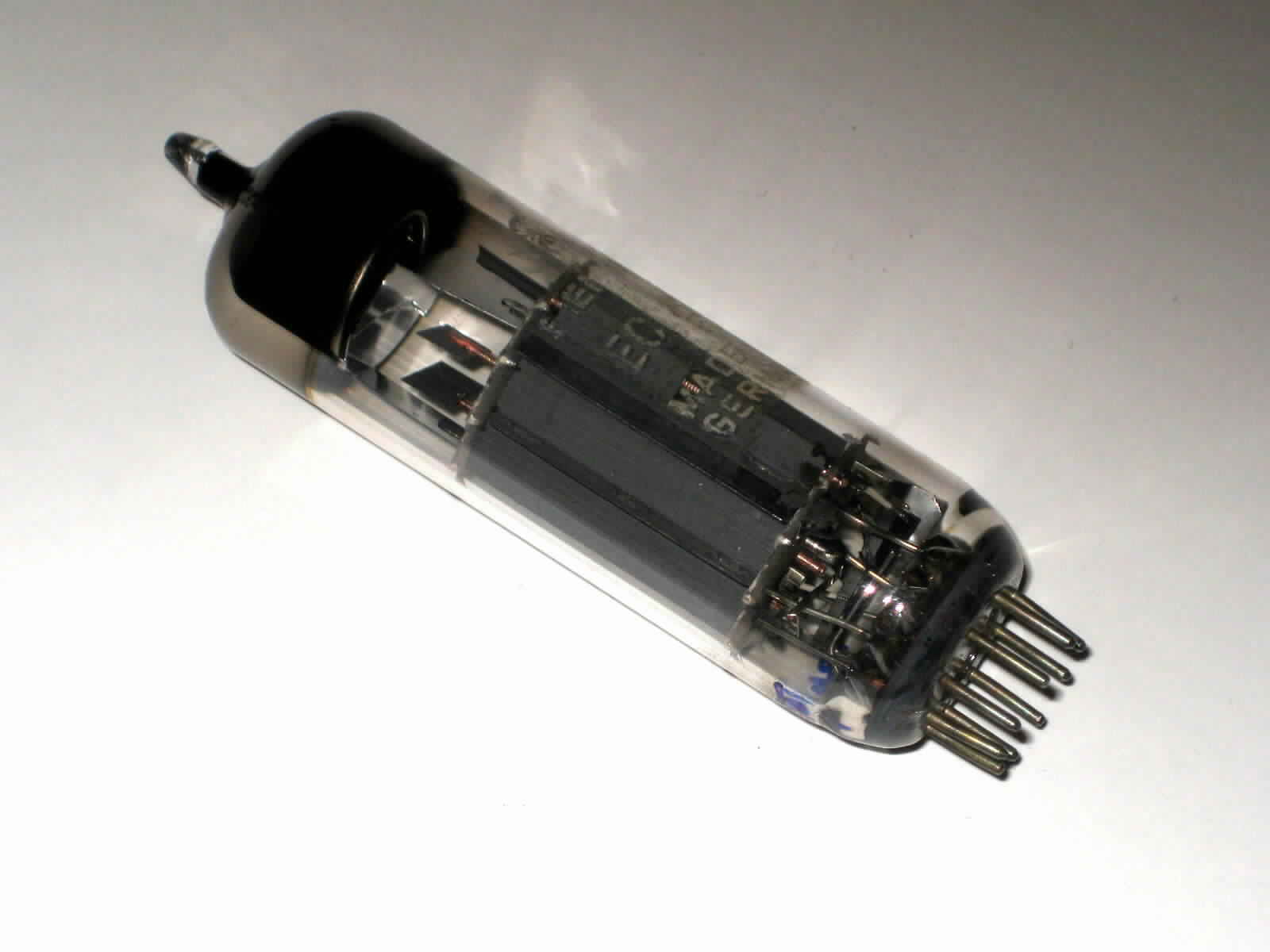 Siemens Telefunken Valvo Mullard ECL82 ECL 82 6BM8 Tube Rhre